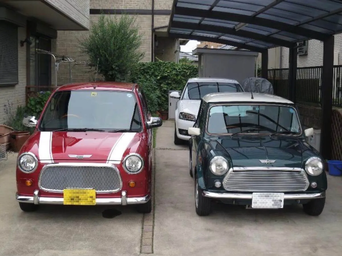ローバーミニは日本車ではなく外車（イギリス車）です